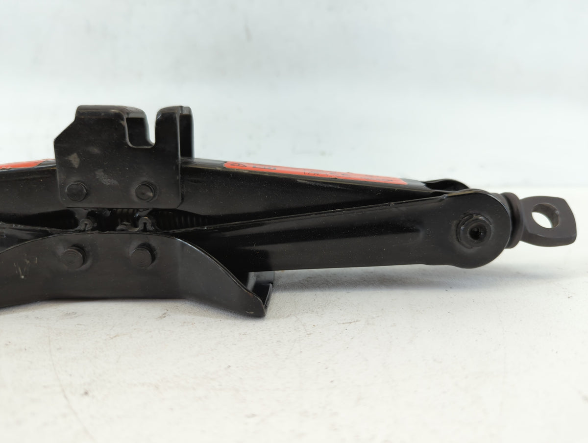 2016 Nissan Sentra Spare Scissor Car Jack 664229 - Oemusedautoparts1.com