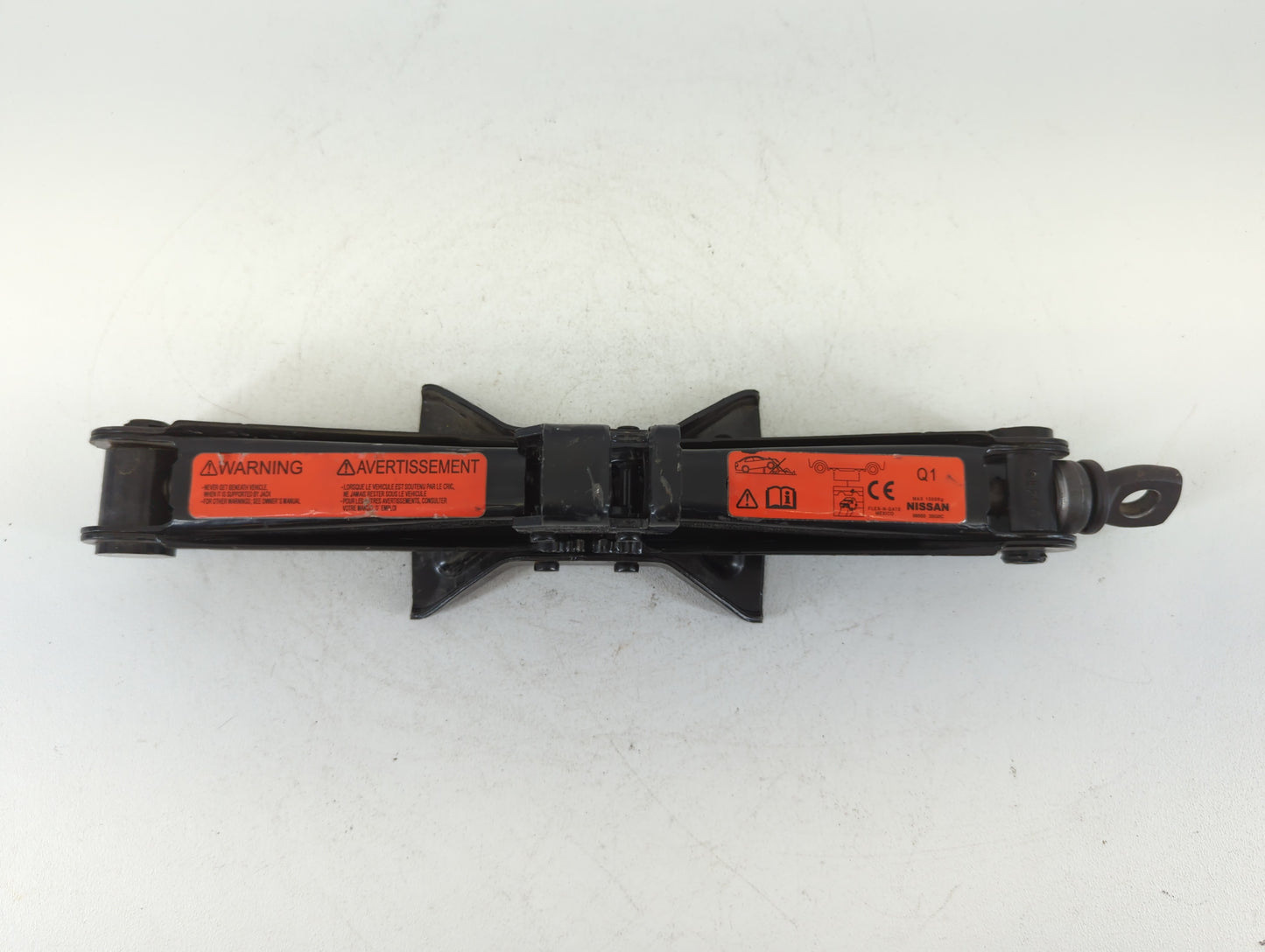 2016 Nissan Sentra Spare Scissor Car Jack - Oemusedautoparts1.com