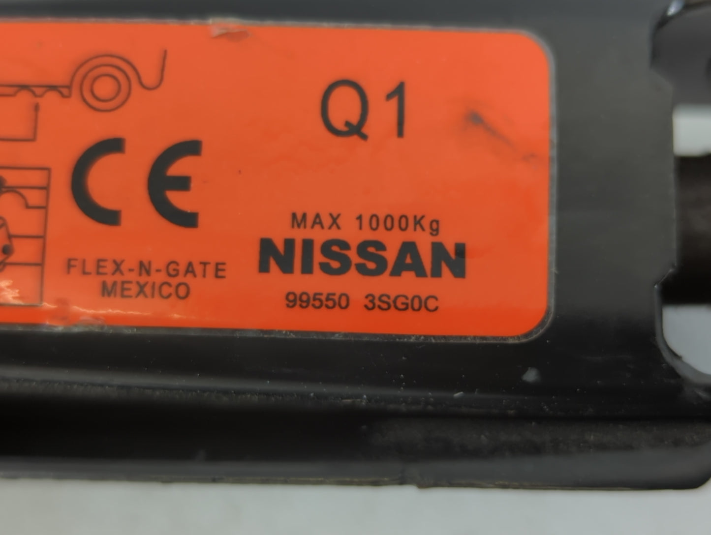 2016 Nissan Sentra Spare Scissor Car Jack 664229 - Oemusedautoparts1.com