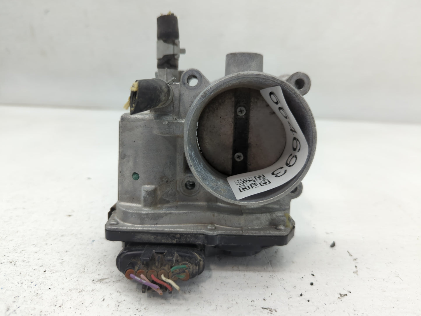 2013-2019 Nissan Sentra Throttle Body P/N:3RA60-01 B Fits Fits 2013 2014 2015 2016 2017 2018 2019 OEM Used Auto Parts - Oemu
