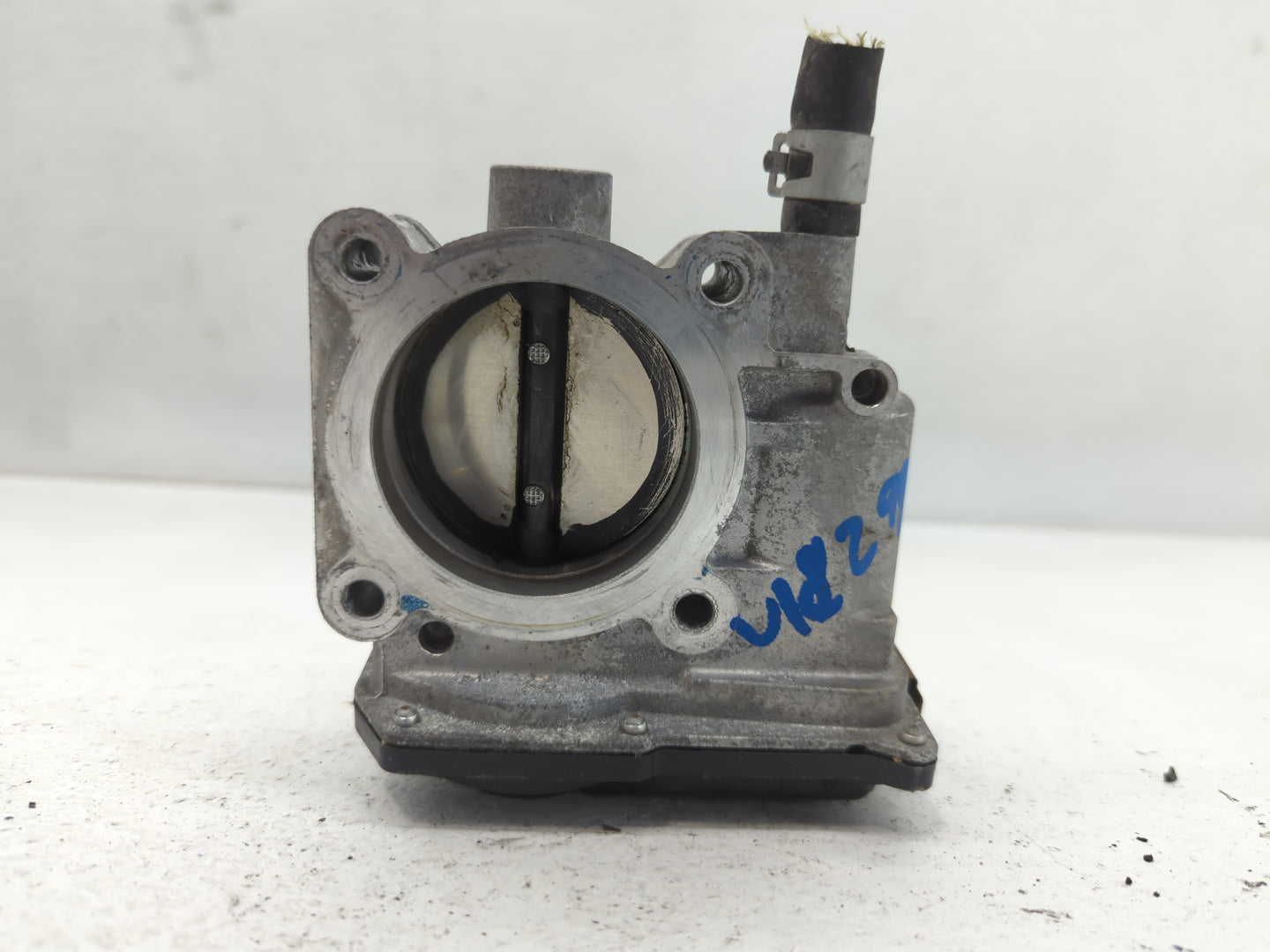 2013-2019 Nissan Sentra Throttle Body P/N:3RA60-01 B Fits Fits 2013 2014 2015 2016 2017 2018 2019 OEM Used Auto Parts - Oemu