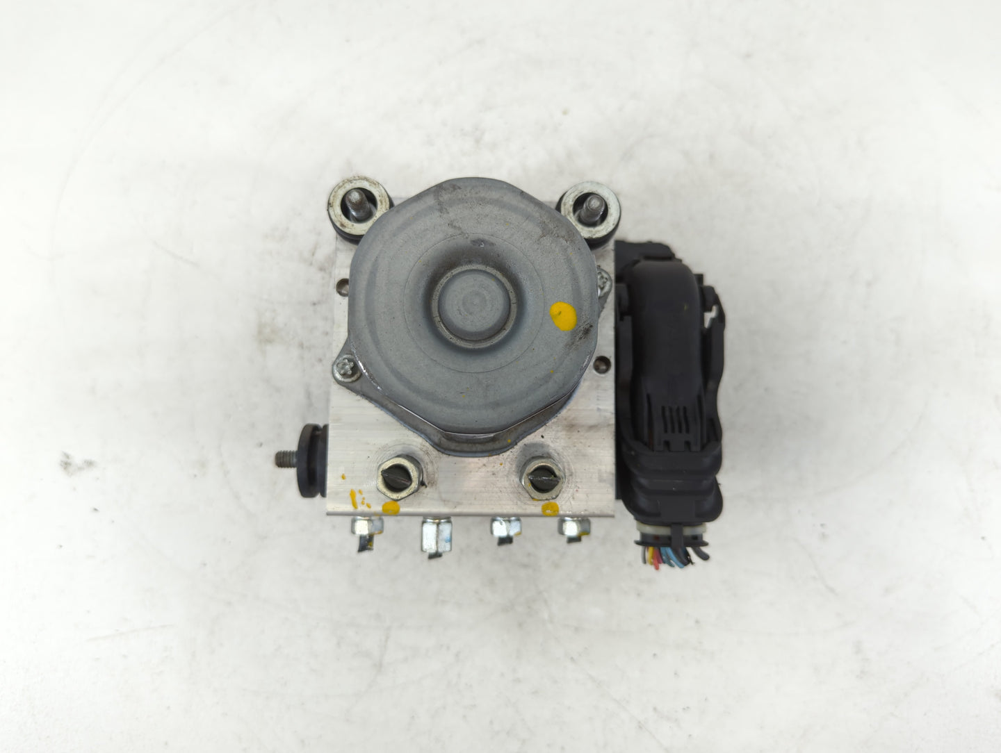 2016-2019 Nissan Sentra ABS Pump Control Module Replacement P/N:47660 4FU0C Fits Fits 2016 2017 2018 2019 OEM Used Auto Part