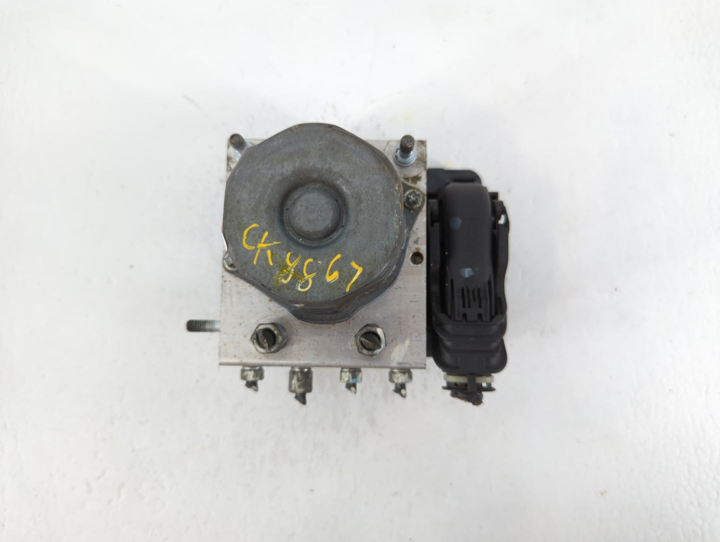 2016-2018 Nissan Sentra ABS Pump Control Module Replacement P/N:47660 5UD0C Fits Fits 2016 2017 2018 OEM Used Auto Parts - O