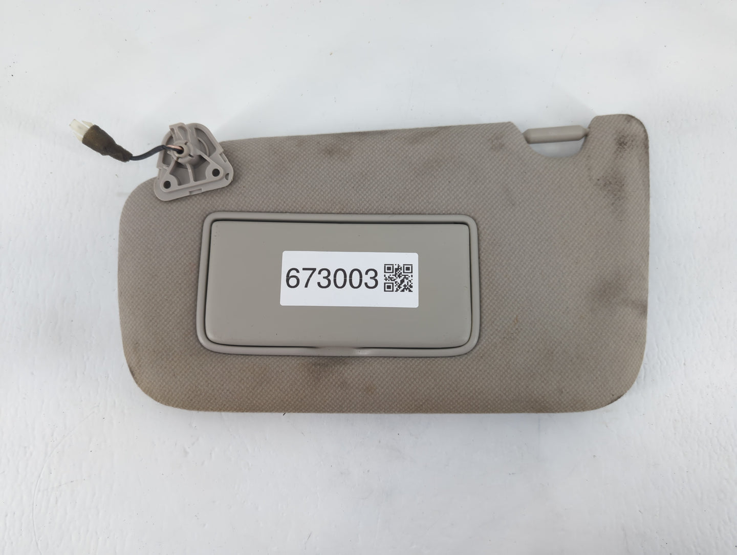 2013-2019 Nissan Sentra Sun Visor Shade Replacement Driver Left Mirror Fits Fits 2013 2014 2015 2016 2017 2018 2019 OEM Used