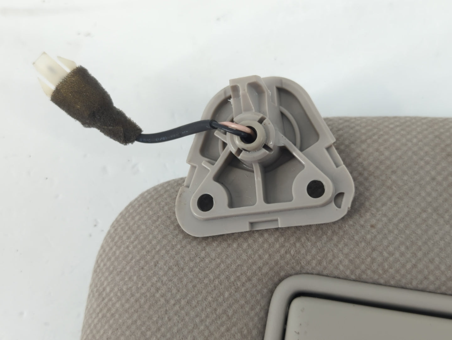 2013-2019 Nissan Sentra Sun Visor Shade Replacement Driver Left Mirror Fits Fits 2013 2014 2015 2016 2017 2018 2019 OEM Used
