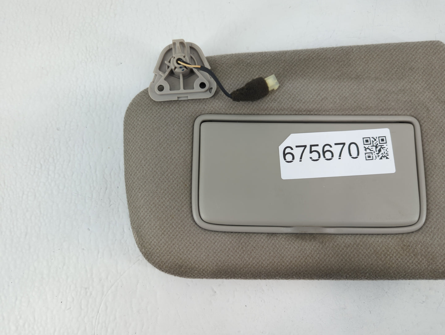 2013-2019 Nissan Sentra Sun Visor Shade Replacement Driver Left Mirror Fits Fits 2013 2014 2015 2016 2017 2018 2019 OEM Used