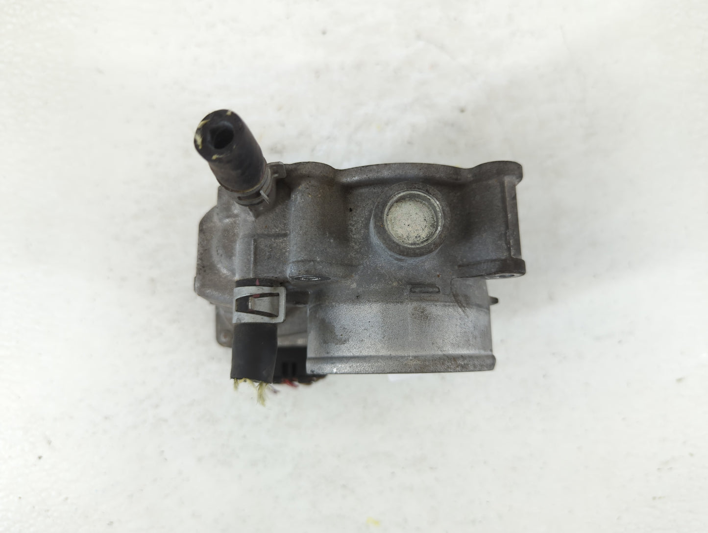2013-2019 Nissan Sentra Throttle Body P/N:6H24 3RA60-1 B Fits Fits 2013 2014 2015 2016 2017 2018 2019 OEM Used Auto Parts - 