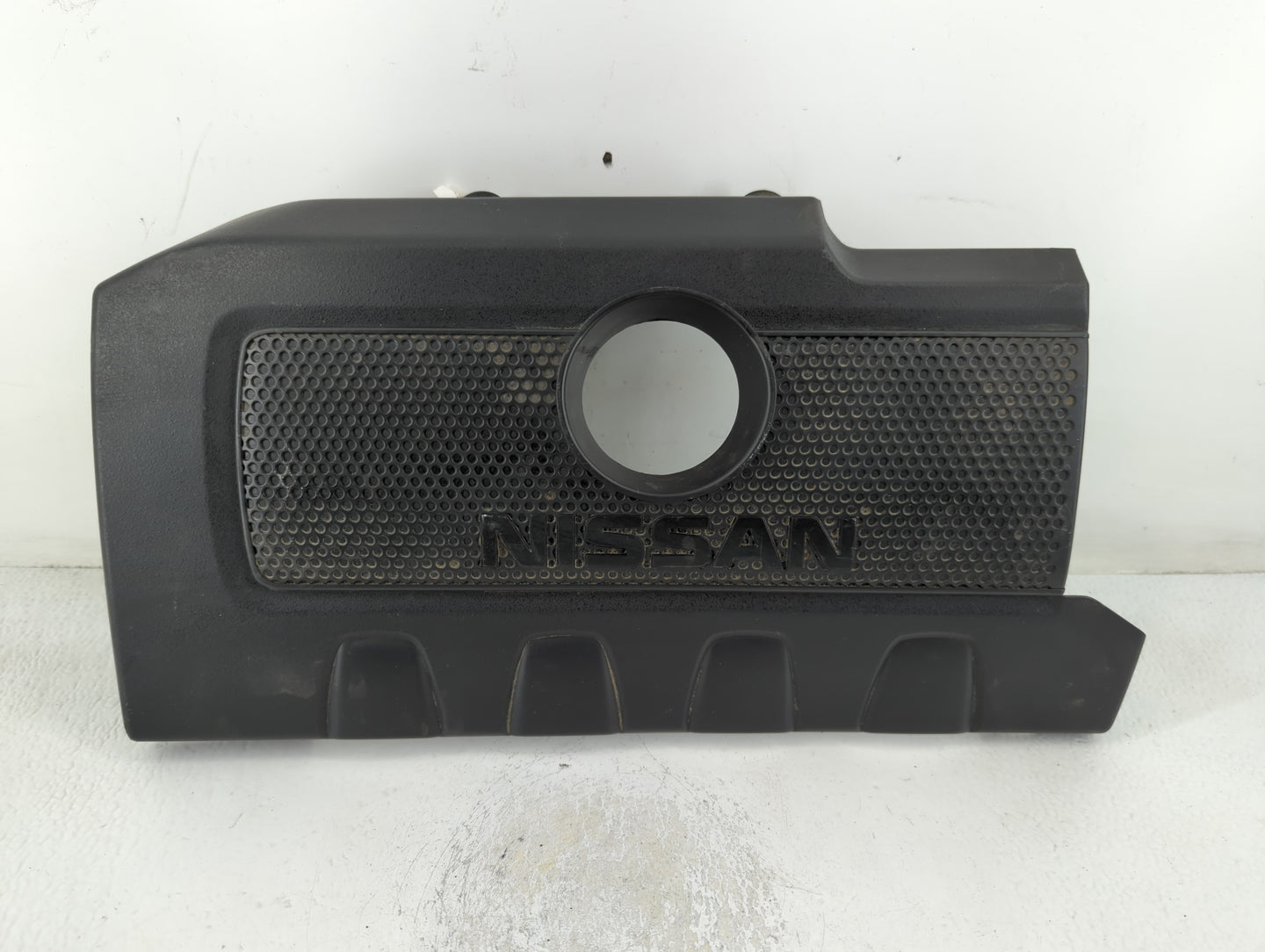 2016 Nissan Sentra Engine Cover - Oemusedautoparts1.com