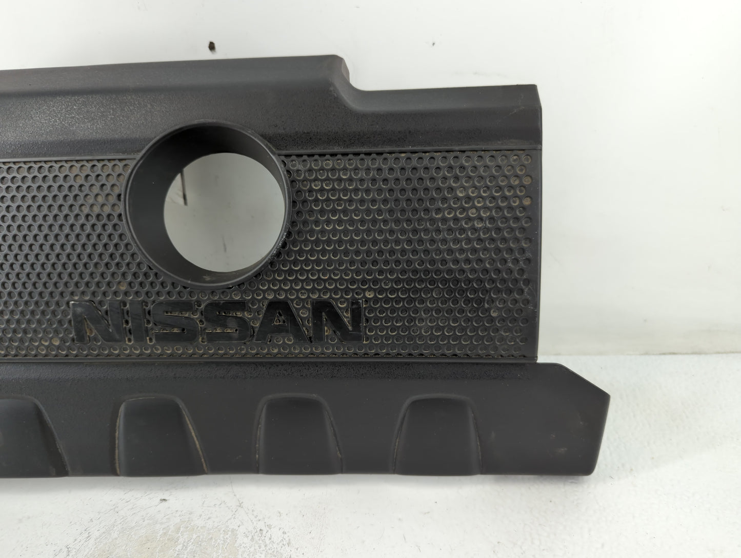 2016 Nissan Sentra Engine Cover - Oemusedautoparts1.com