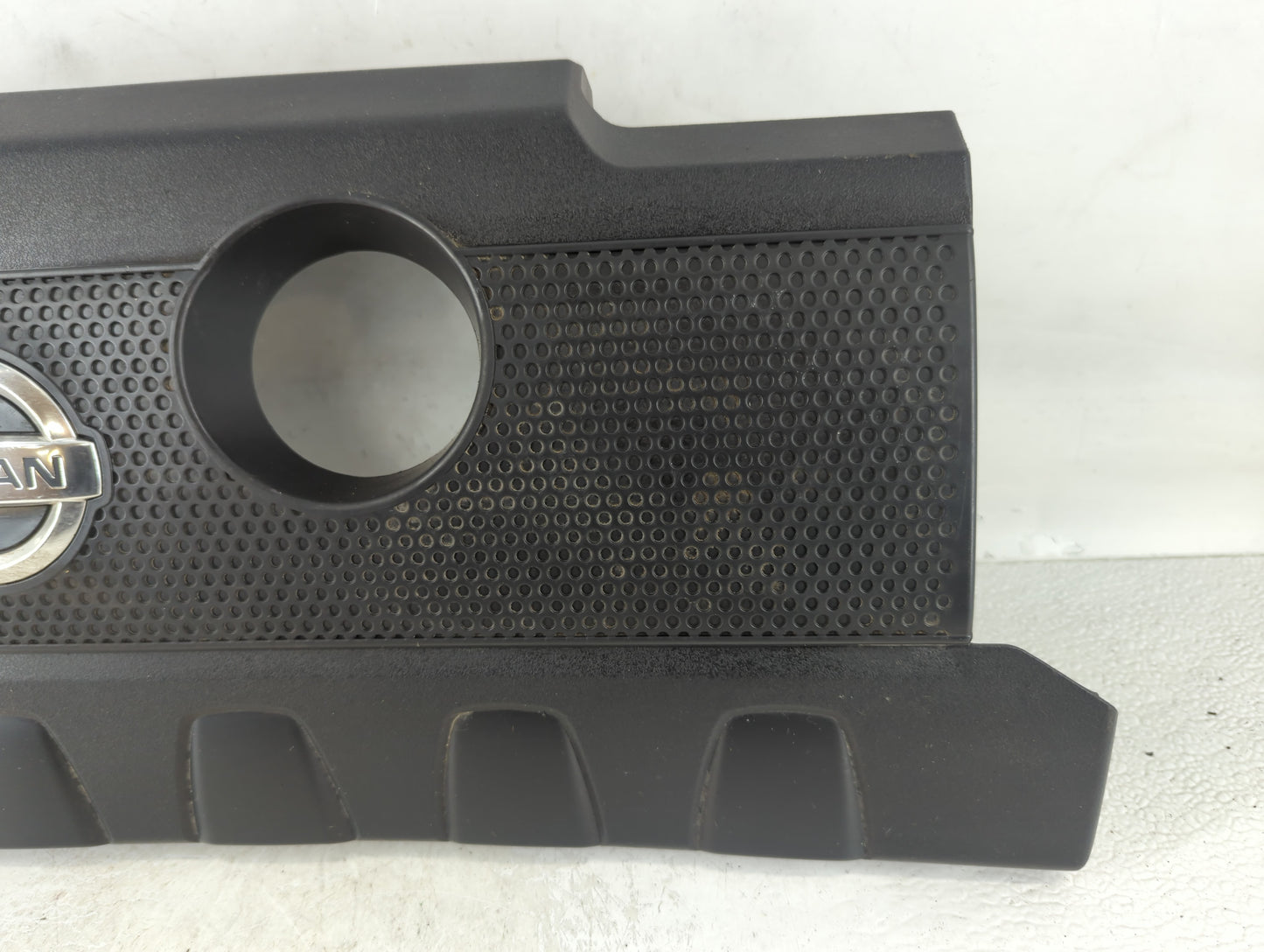 2016 Nissan Sentra Engine Cover - Oemusedautoparts1.com