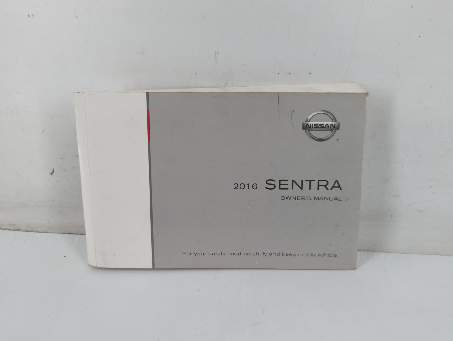 2016 Nissan Sentra Owners Manual Book Guide P/N:OM16EM 0B17U1 OEM Used Auto Parts - Oemusedautoparts1.com