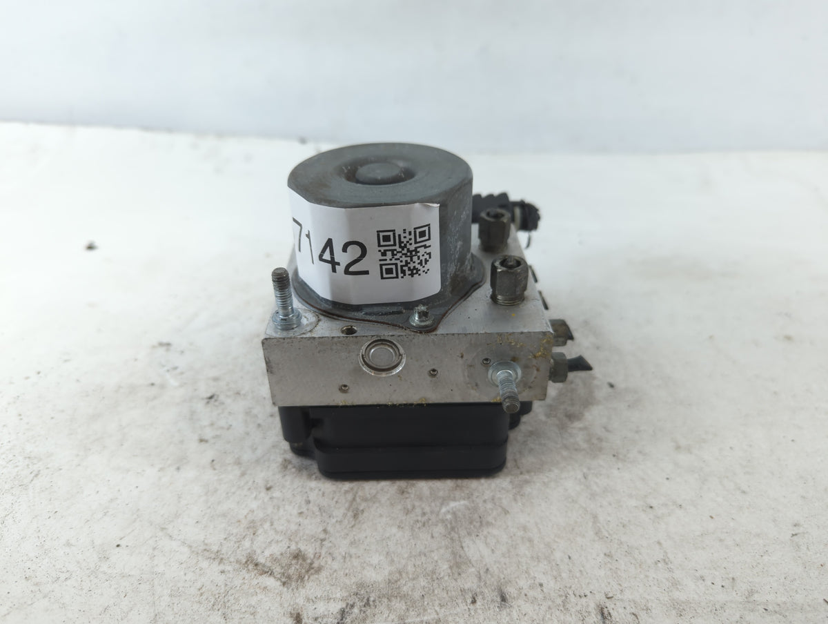 2016-2018 Nissan Sentra Anti-Lock Brake ABS Pump Module Actuator OEM P/N:47660 4FU0C Fits Fits 2016 2017 2018 OEM Used Auto 