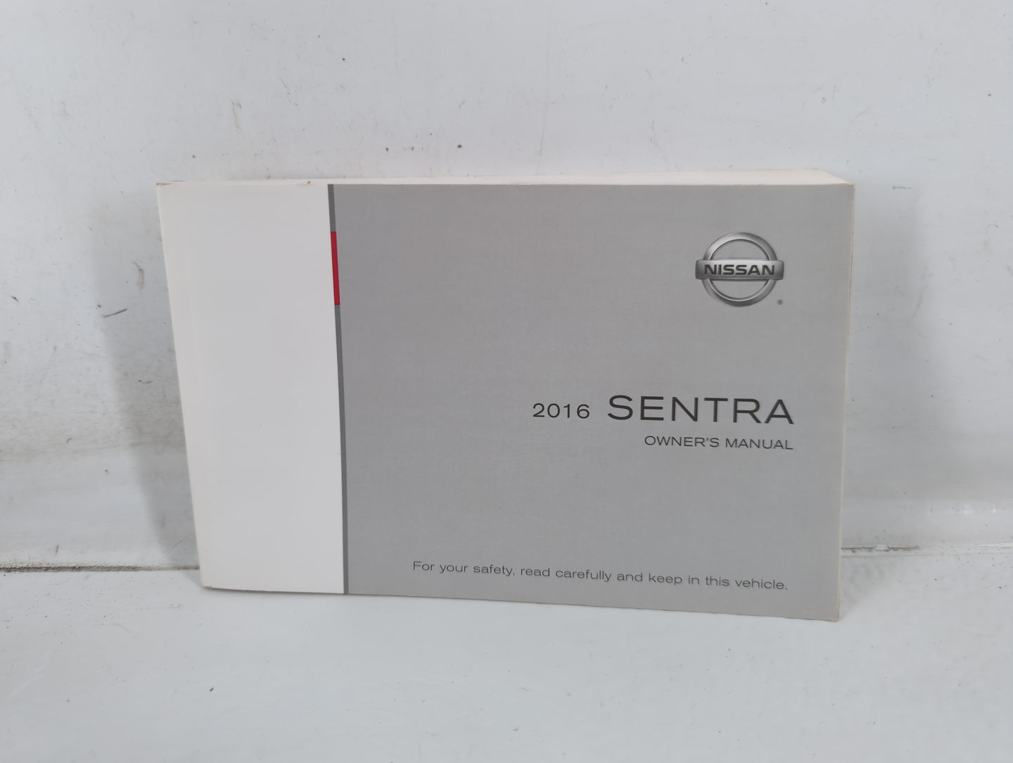 2016 Nissan Sentra Owners Manual Book Guide P/N:OM16M OB17U1 OEM Used Auto Parts - Oemusedautoparts1.com