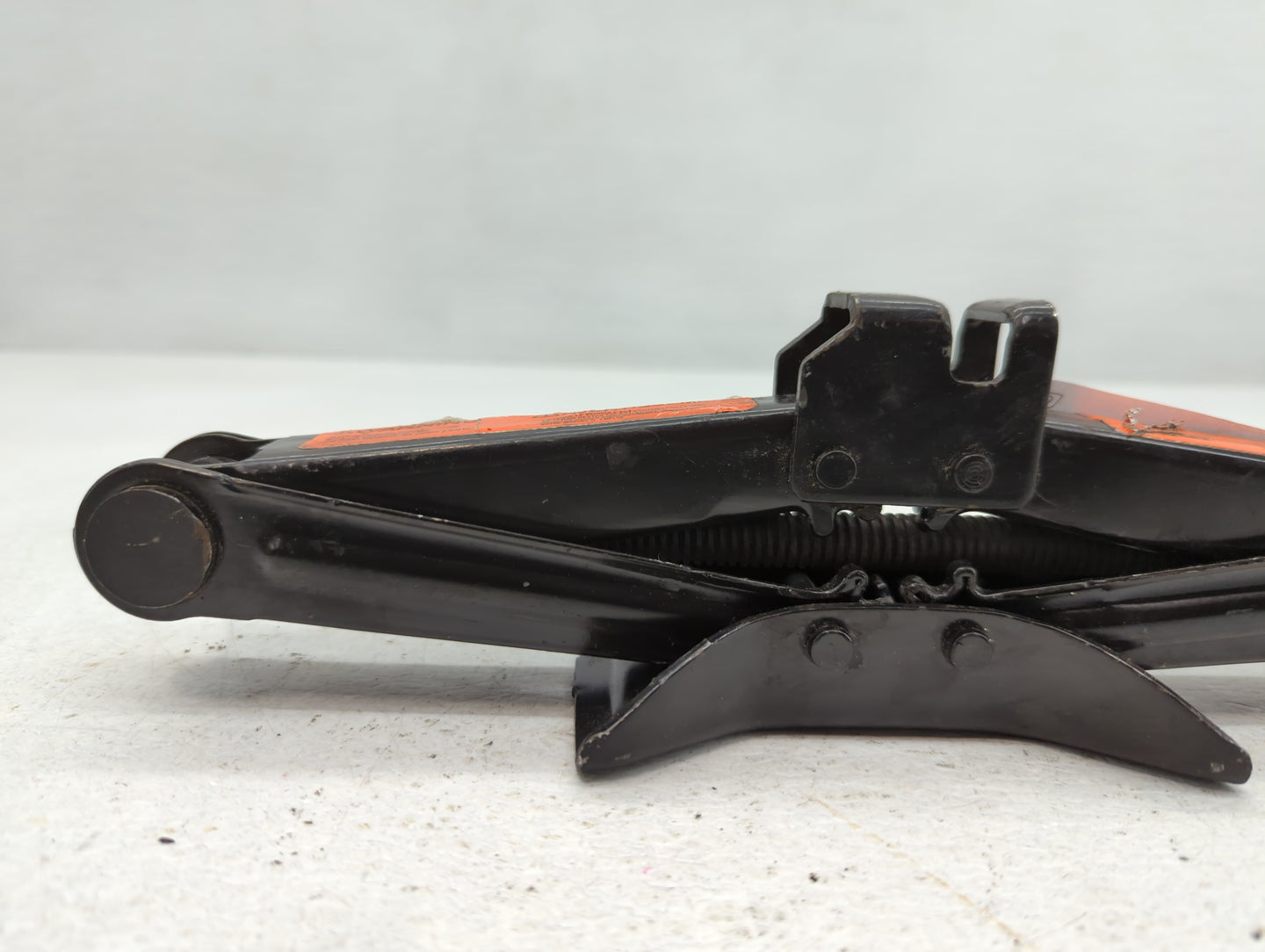 2016 Nissan Sentra Spare Scissor Car Jack 735302 - Oemusedautoparts1.com