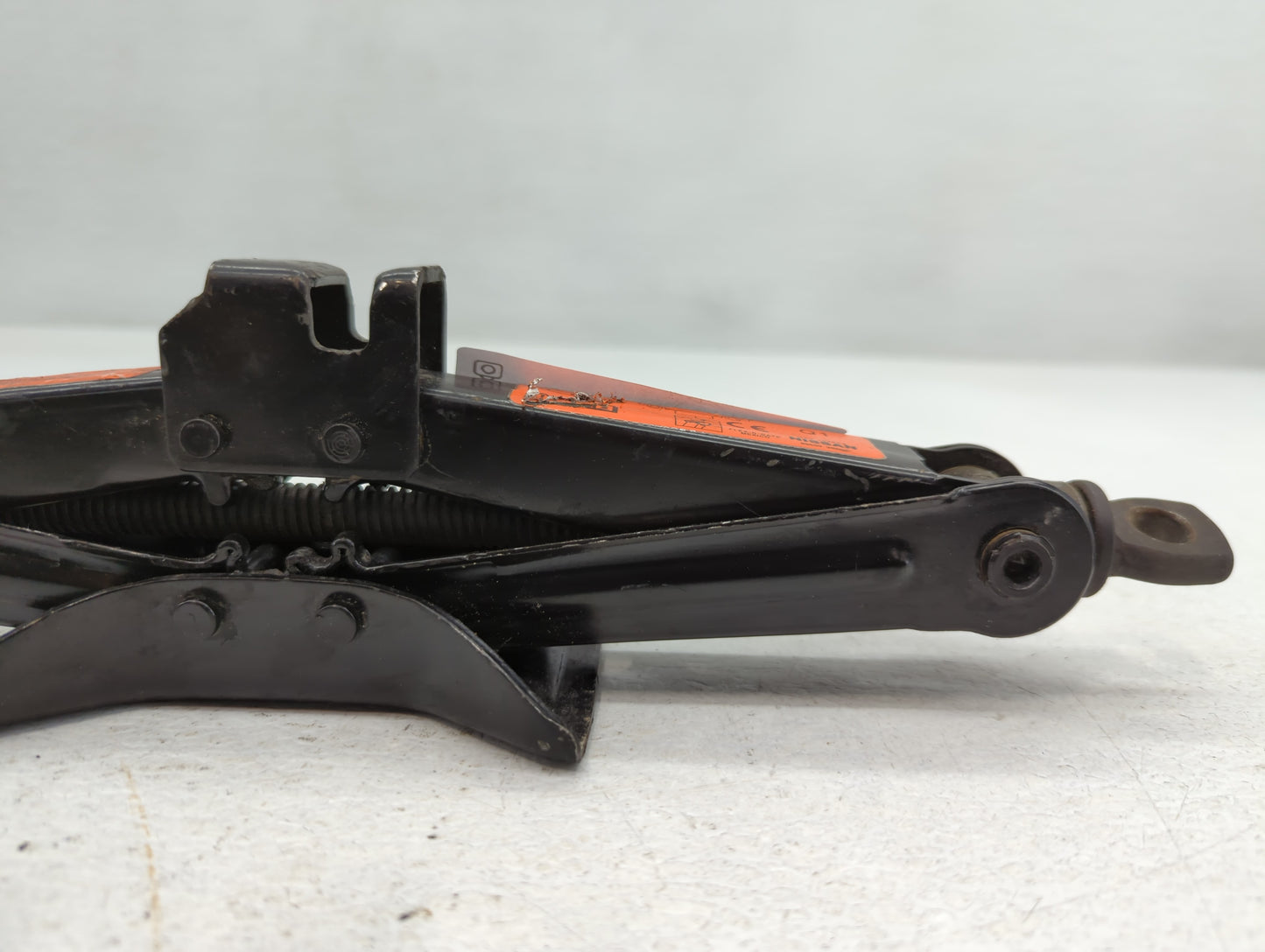 2016 Nissan Sentra Spare Scissor Car Jack 735302 - Oemusedautoparts1.com