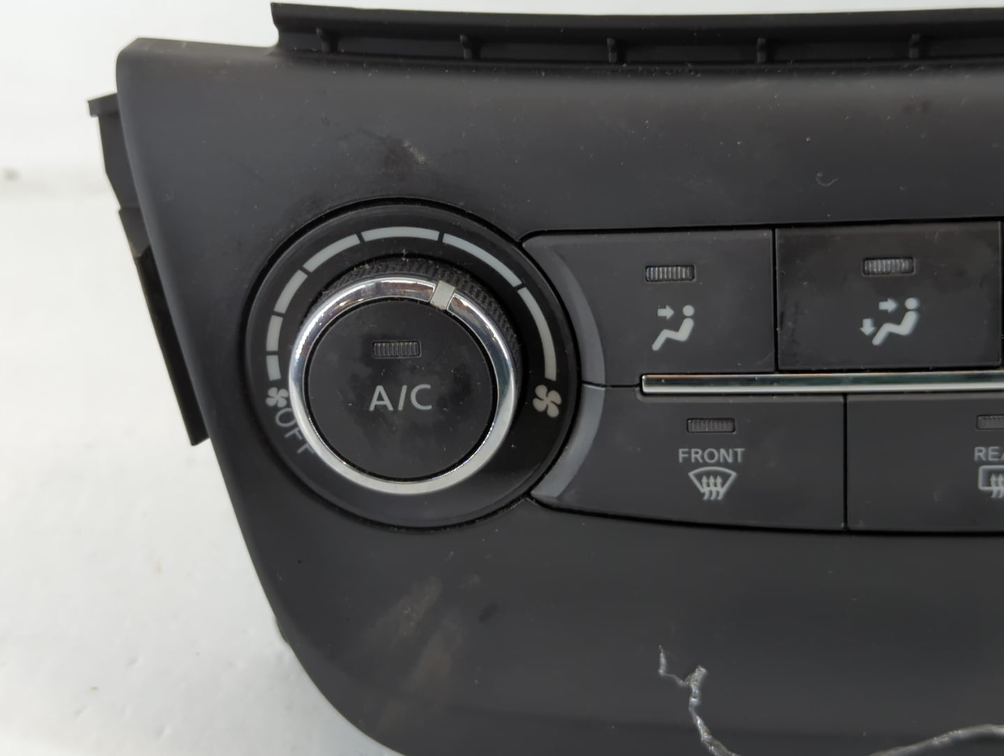 2015-2017 Nissan Sentra Climate Control Module Temperature AC/Heater Replacement P/N:275004AT2A Fits Fits 2015 2016 2017 OEM