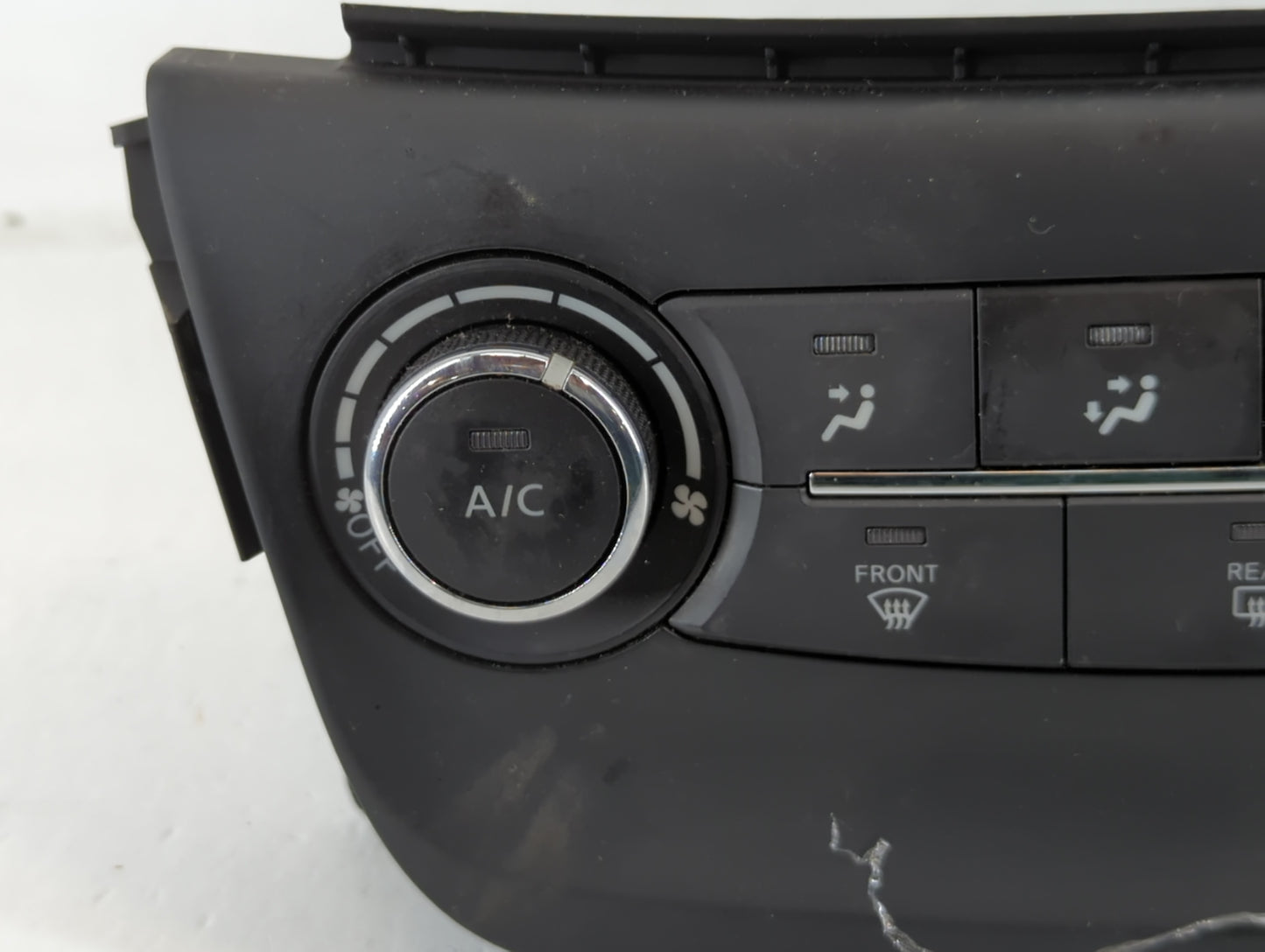 2015-2017 Nissan Sentra Climate Control Module Temperature AC/Heater Replacement P/N:275004AT2A Fits Fits 2015 2016 2017 OEM