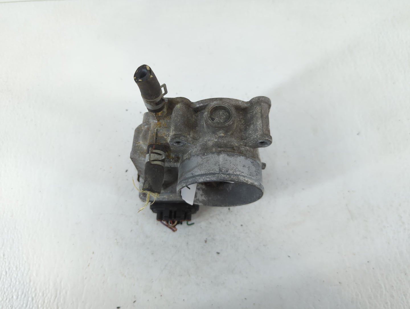2013-2019 Nissan Sentra Throttle Body P/N:3RA60-01 B Fits Fits 2013 2014 2015 2016 2017 2018 2019 OEM Used Auto Parts - Oemu