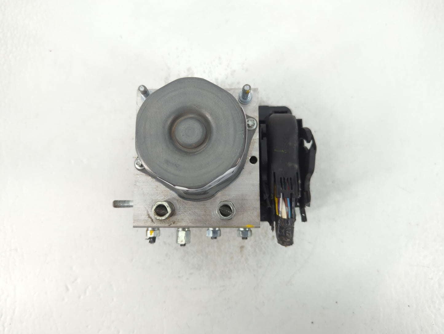 2015-2017 Nissan Sentra ABS Pump Control Module Replacement P/N:47660 4FU0C Fits Fits 2015 2016 2017 OEM Used Auto Parts - O