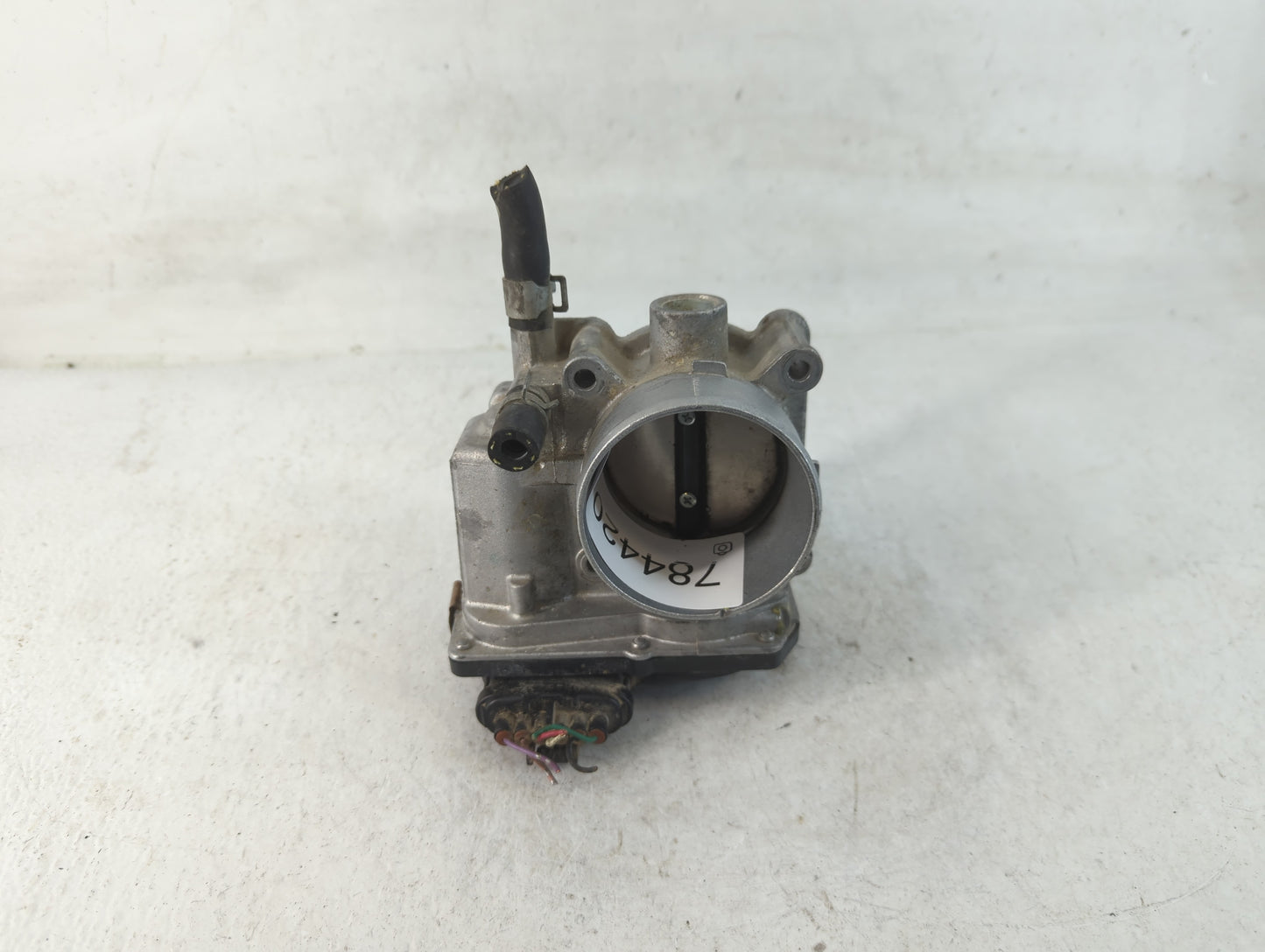 2013-2019 Nissan Sentra Throttle Body P/N:3RA60-01 B Fits Fits 2013 2014 2015 2016 2017 2018 2019 OEM Used Auto Parts - Oemu