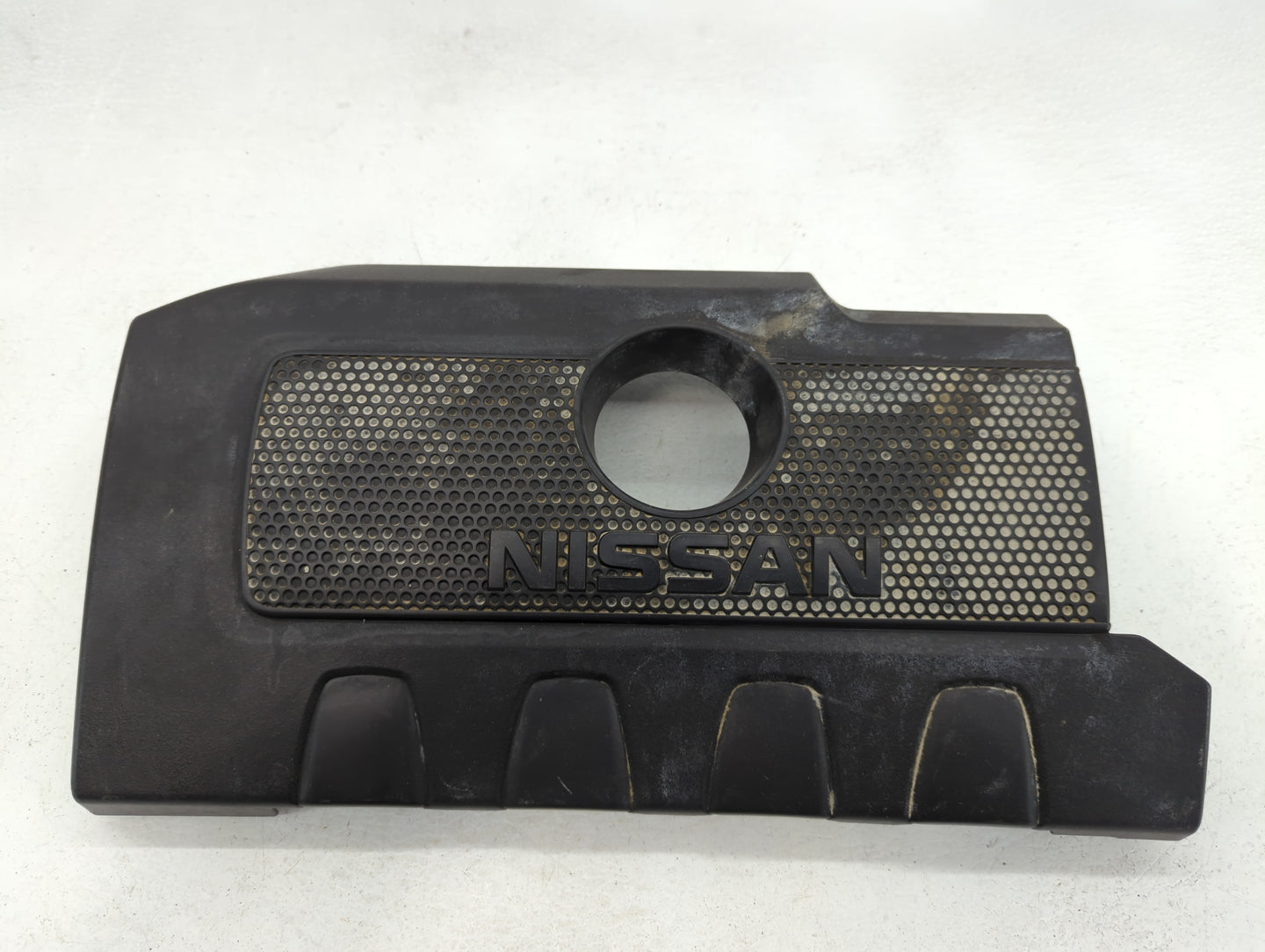 2016 Nissan Sentra Engine Cover - Oemusedautoparts1.com