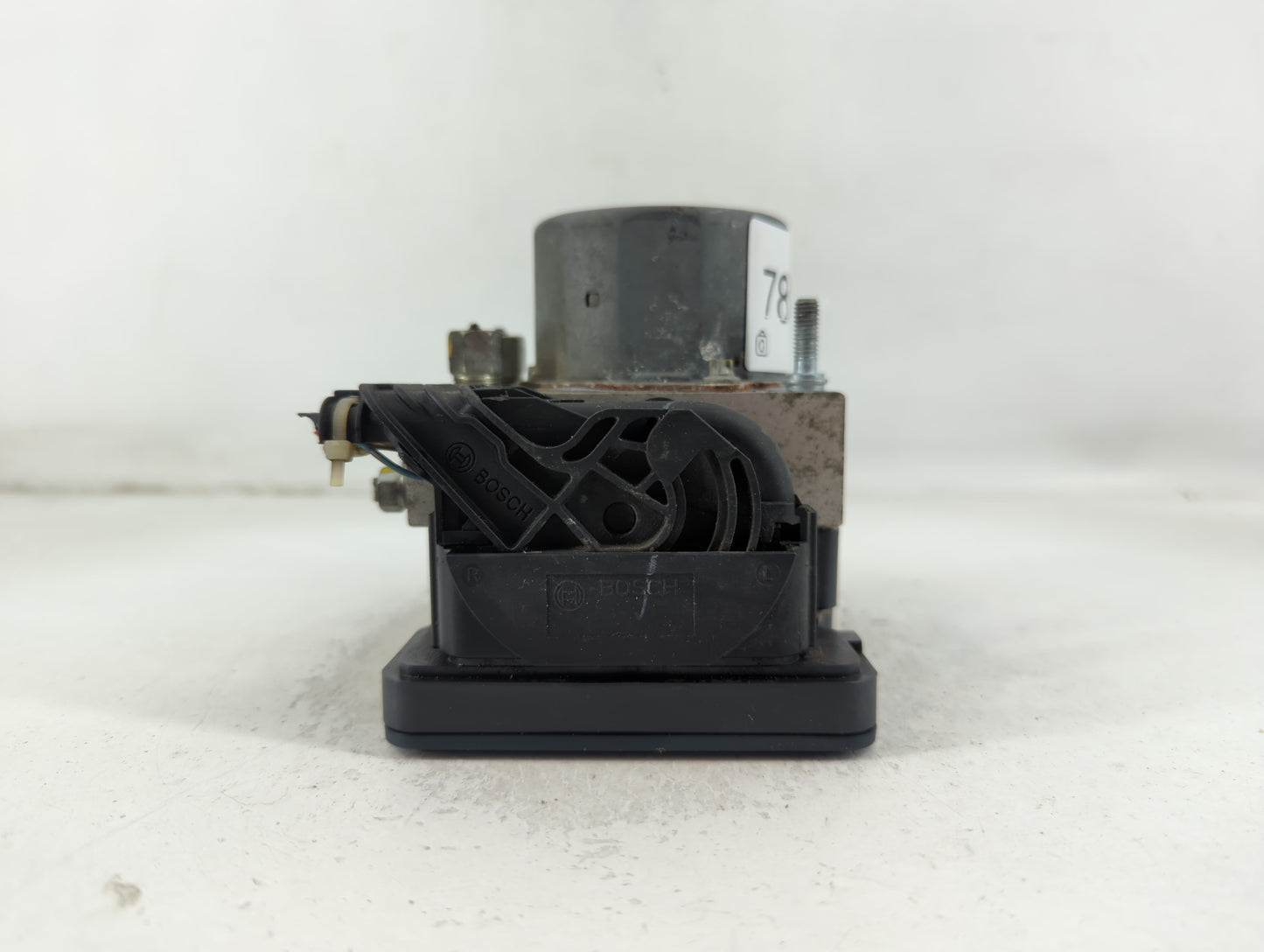 2016-2018 Nissan Sentra ABS Pump Control Module Replacement P/N:47660 4FU0C Fits Fits 2016 2017 2018 OEM Used Auto Parts - O