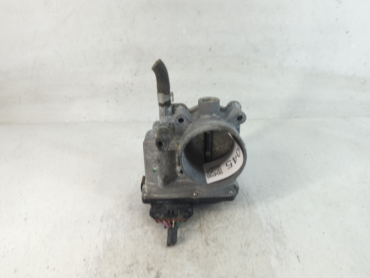 2013-2019 Nissan Sentra Throttle Body P/N:3RA60-01 B Fits Fits 2013 2014 2015 2016 2017 2018 2019 OEM Used Auto Parts - Oemu