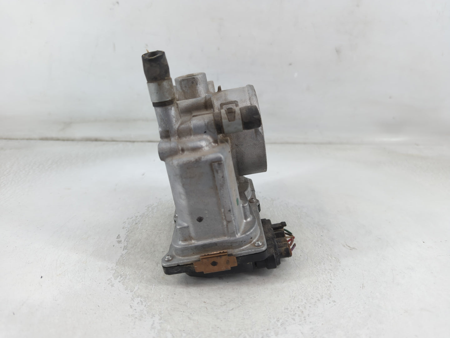 2013-2019 Nissan Sentra Throttle Body P/N:3RA60-01 B Fits Fits 2013 2014 2015 2016 2017 2018 2019 OEM Used Auto Parts - Oemu