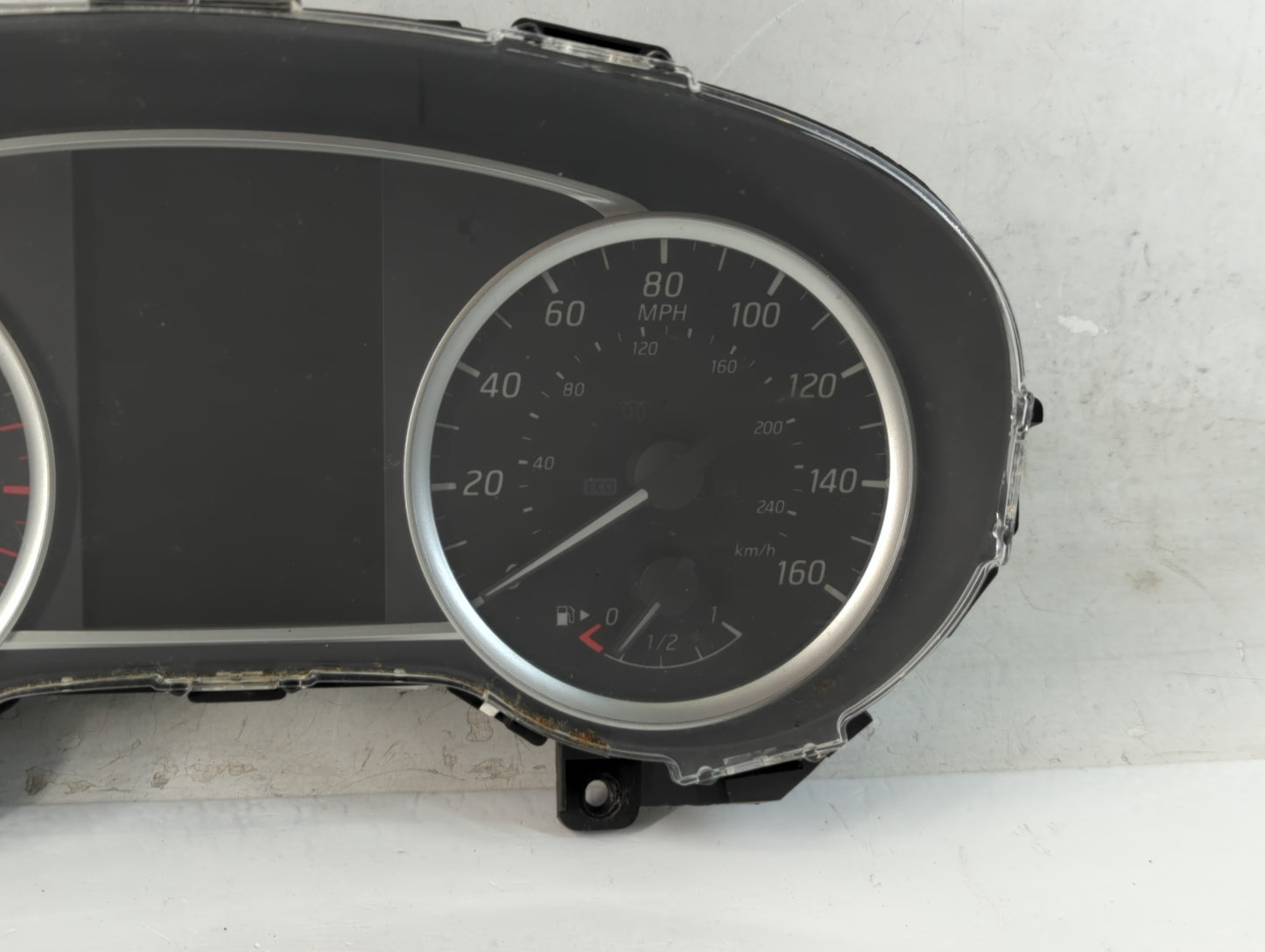 2016-2019 Nissan Sentra Instrument Cluster Speedometer Gauges P/N:248103Y01A Fits Fits 2016 2017 2018 2019 OEM Used Auto Par