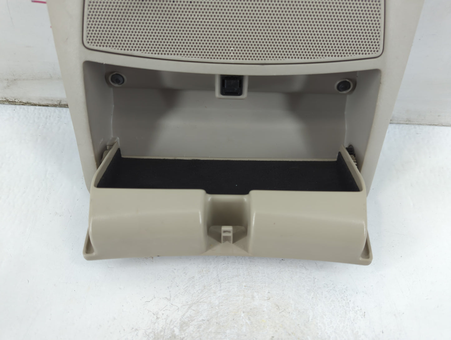 2016 Nissan Sentra Overhead Roof Console - Oemusedautoparts1.com