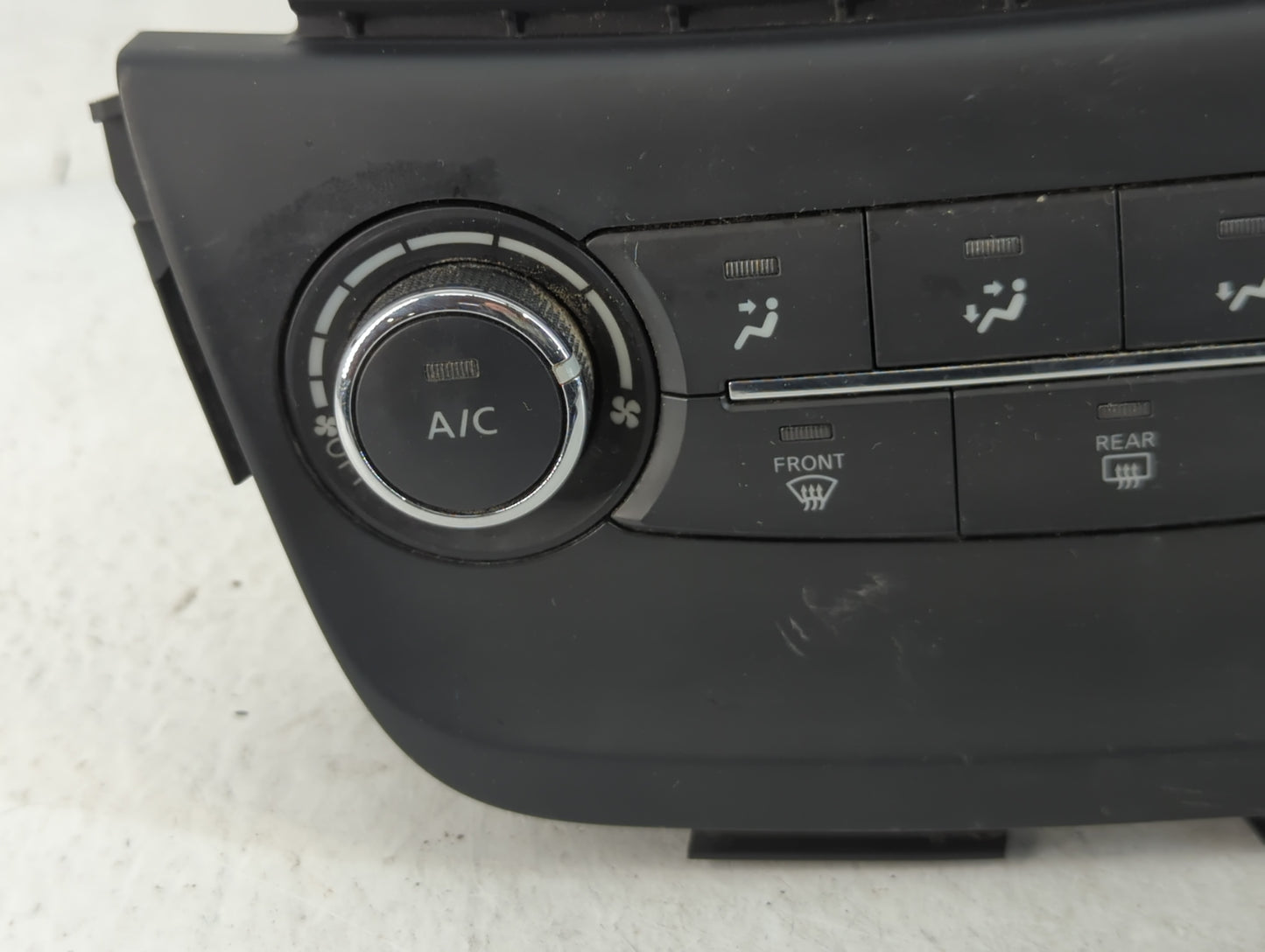 2015-2017 Nissan Sentra Climate Control Module Temperature AC/Heater Replacement P/N:T2 275004AT2A Fits Fits 2015 2016 2017 