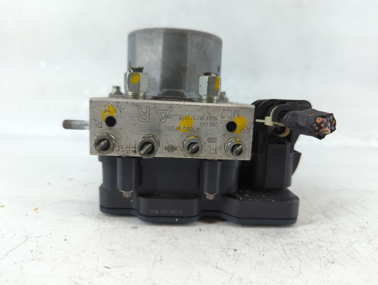 2016-2018 Nissan Sentra ABS Pump Control Module Replacement P/N:47660 4FU0C Fits Fits 2016 2017 2018 OEM Used Auto Parts - O