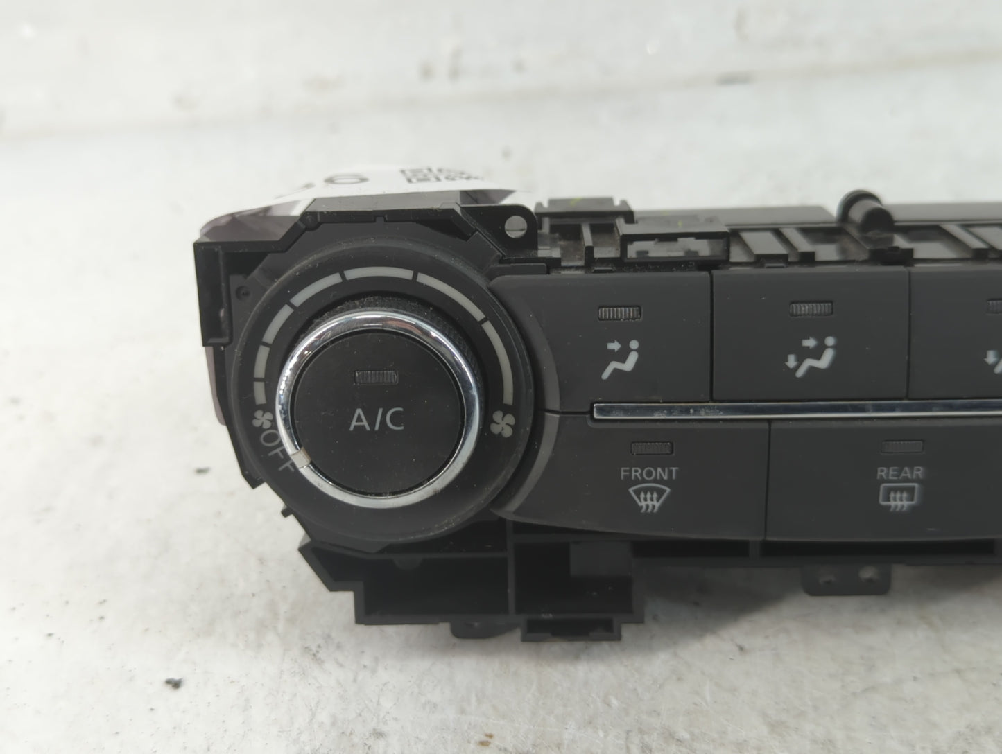 2015-2019 Nissan Sentra Climate Control Module Temperature AC/Heater Replacement P/N:T2 275004AT2A Fits OEM Used Auto Parts 
