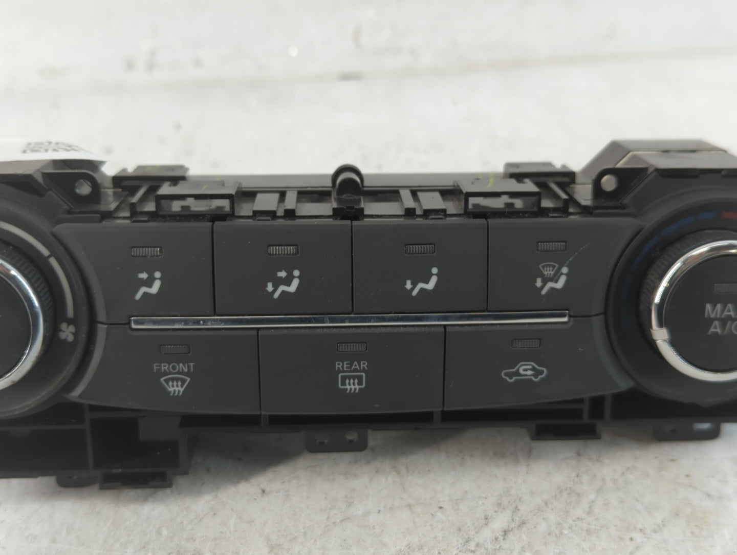 2015-2019 Nissan Sentra Climate Control Module Temperature AC/Heater Replacement P/N:T2 275004AT2A Fits OEM Used Auto Parts 