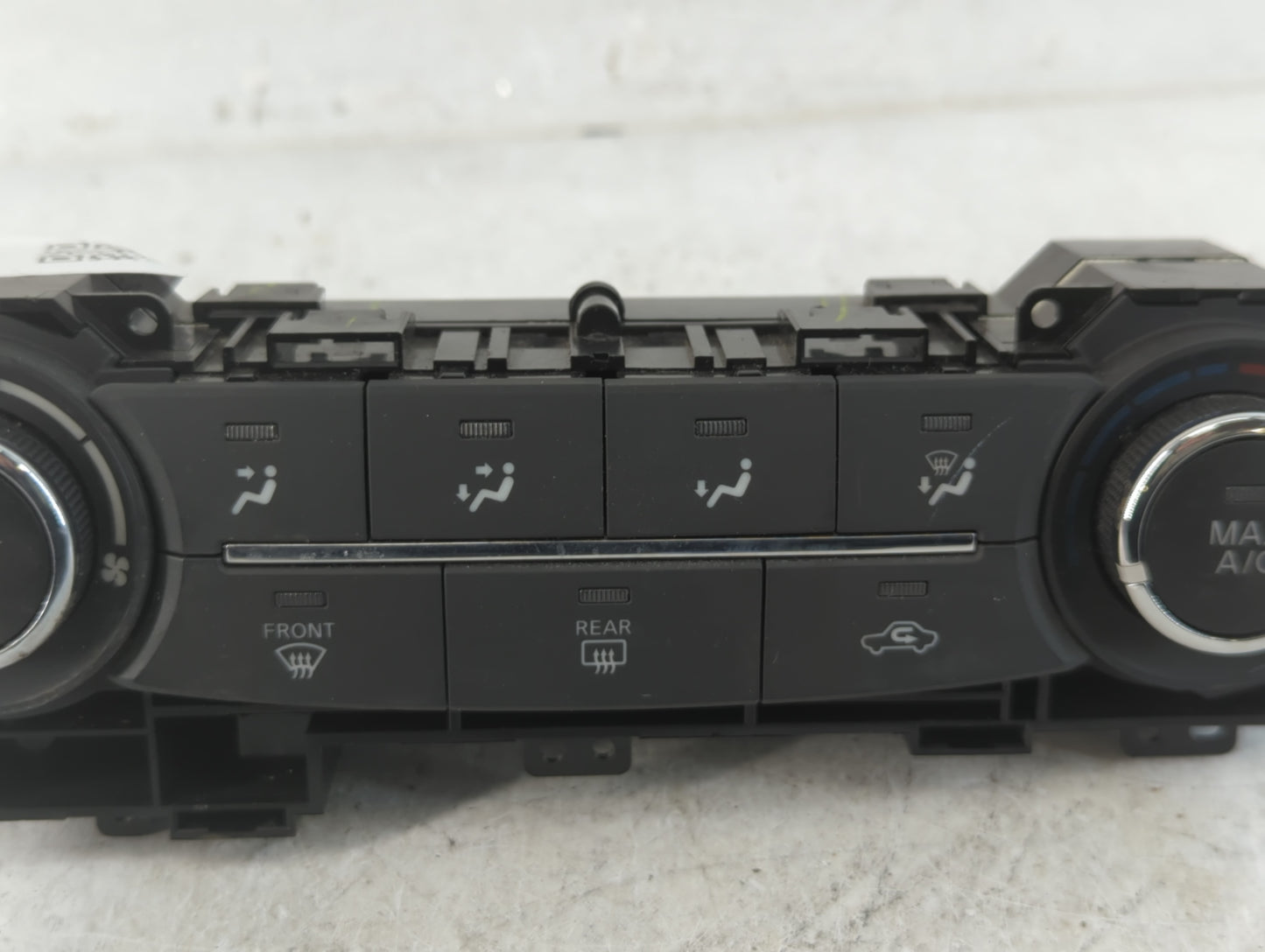 2015-2019 Nissan Sentra Climate Control Module Temperature AC/Heater Replacement P/N:T2 275004AT2A Fits OEM Used Auto Parts 