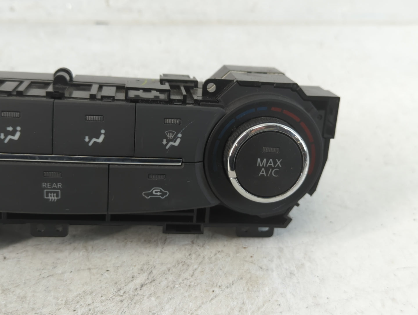 2015-2019 Nissan Sentra Climate Control Module Temperature AC/Heater Replacement P/N:T2 275004AT2A Fits OEM Used Auto Parts 