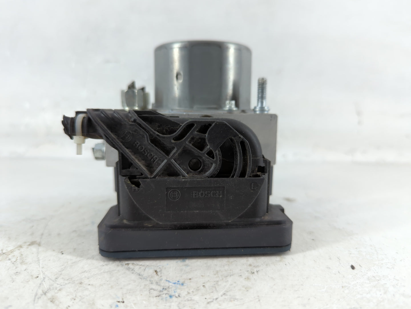 2016-2018 Nissan Sentra ABS Pump Control Module Replacement P/N:269 644 47660 4FU0C Fits Fits 2016 2017 2018 OEM Used Auto P