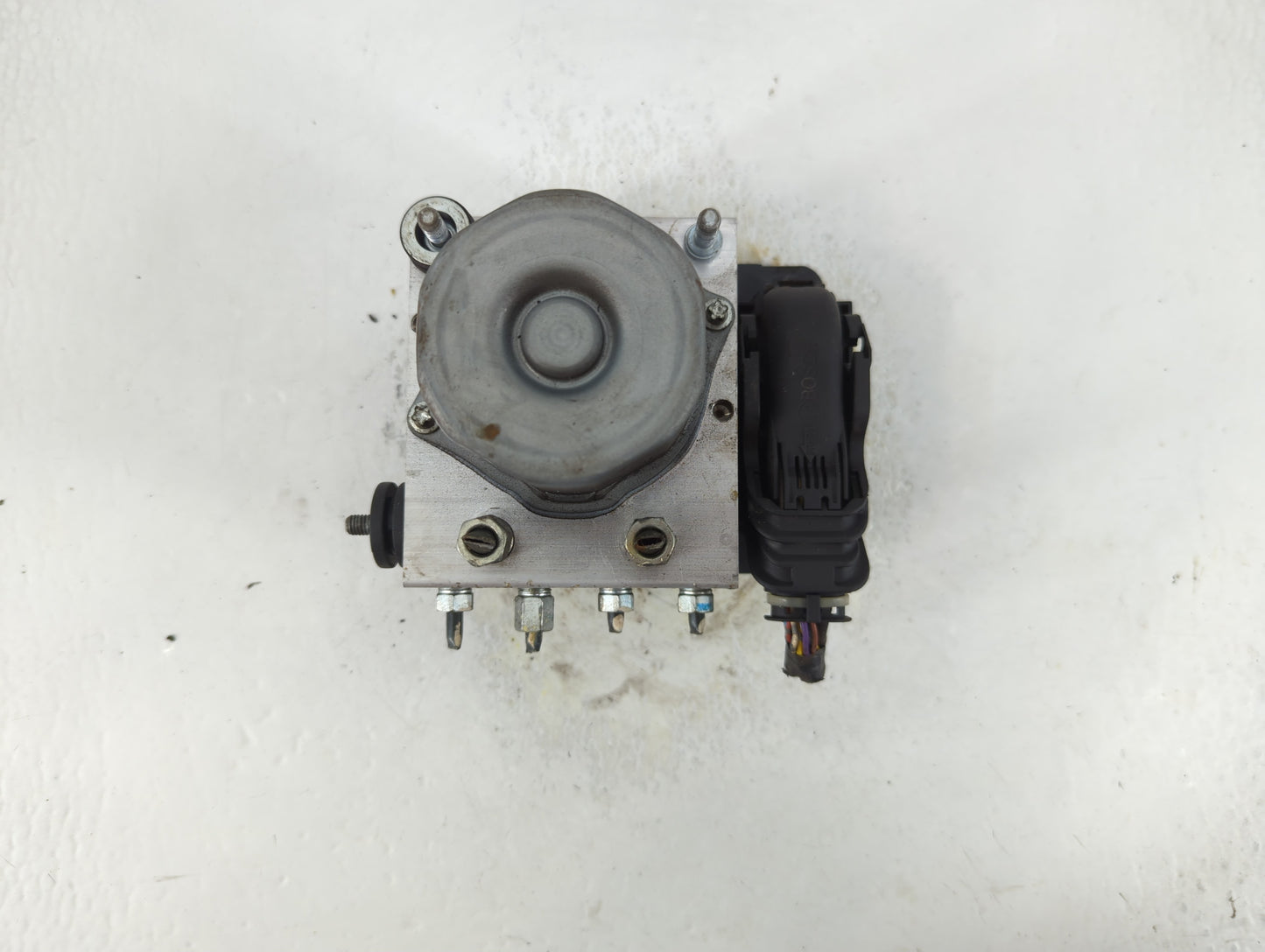 2016-2018 Nissan Sentra ABS Pump Control Module Replacement P/N:47660 4FU0C Fits Fits 2016 2017 2018 OEM Used Auto Parts - O