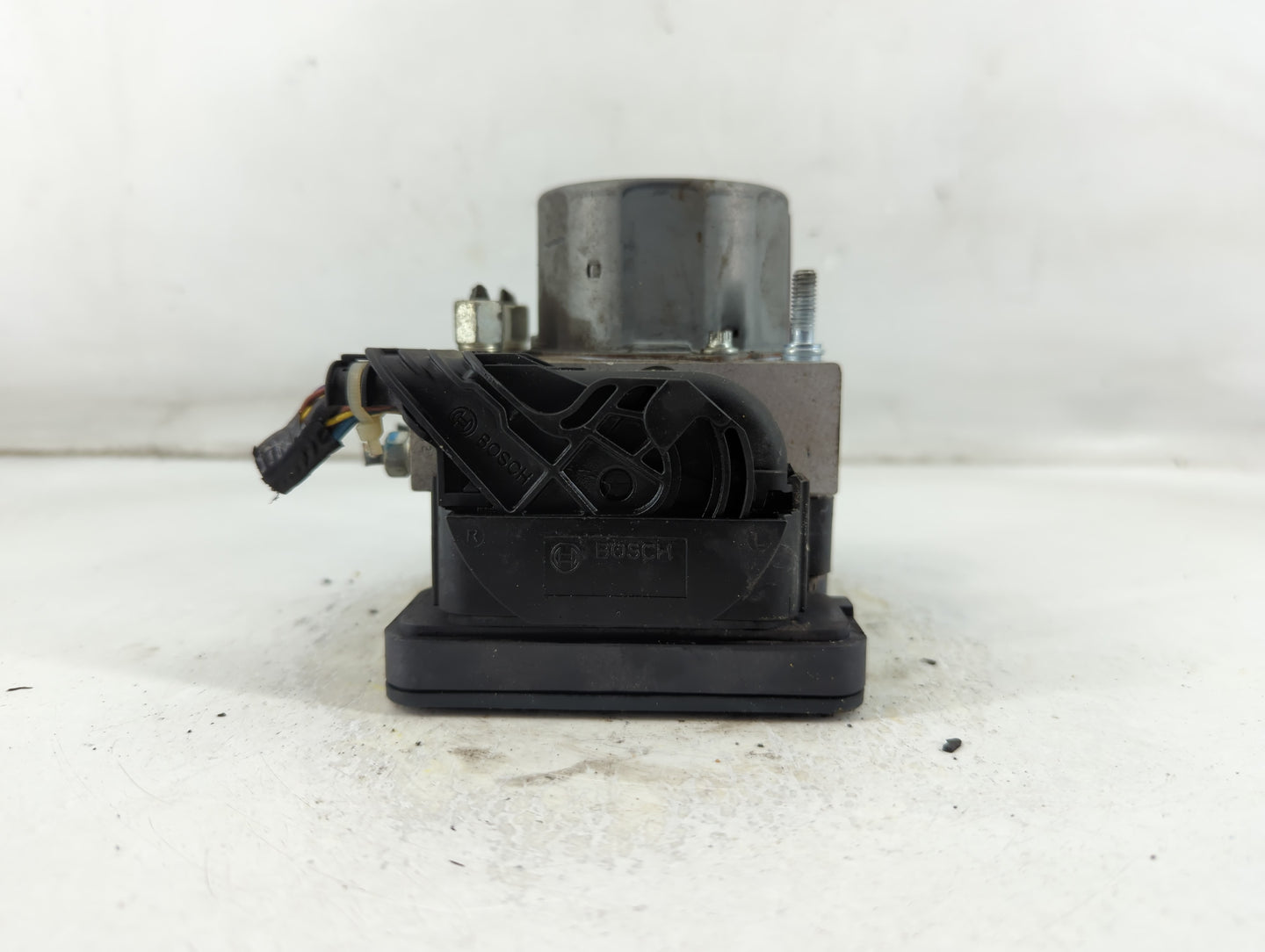 2016-2018 Nissan Sentra ABS Pump Control Module Replacement P/N:47660 4FU0C Fits Fits 2016 2017 2018 OEM Used Auto Parts - O
