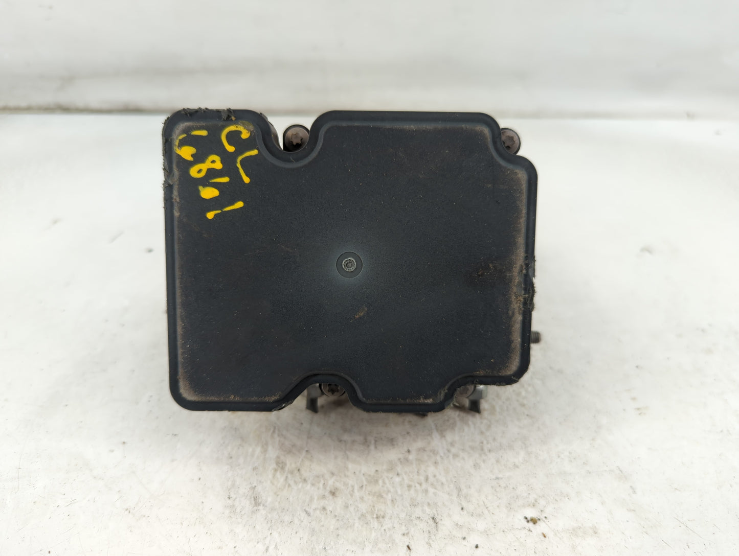 2016-2018 Nissan Sentra ABS Pump Control Module Replacement P/N:47660 4FU0C Fits Fits 2016 2017 2018 OEM Used Auto Parts - O
