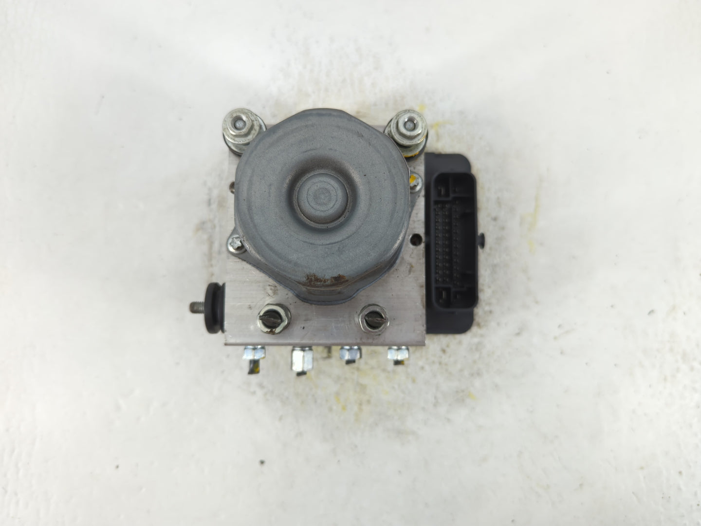 2016-2019 Nissan Sentra ABS Pump Control Module Replacement P/N:47660 4FU0C 269 644 Fits Fits 2016 2017 2018 2019 OEM Used A