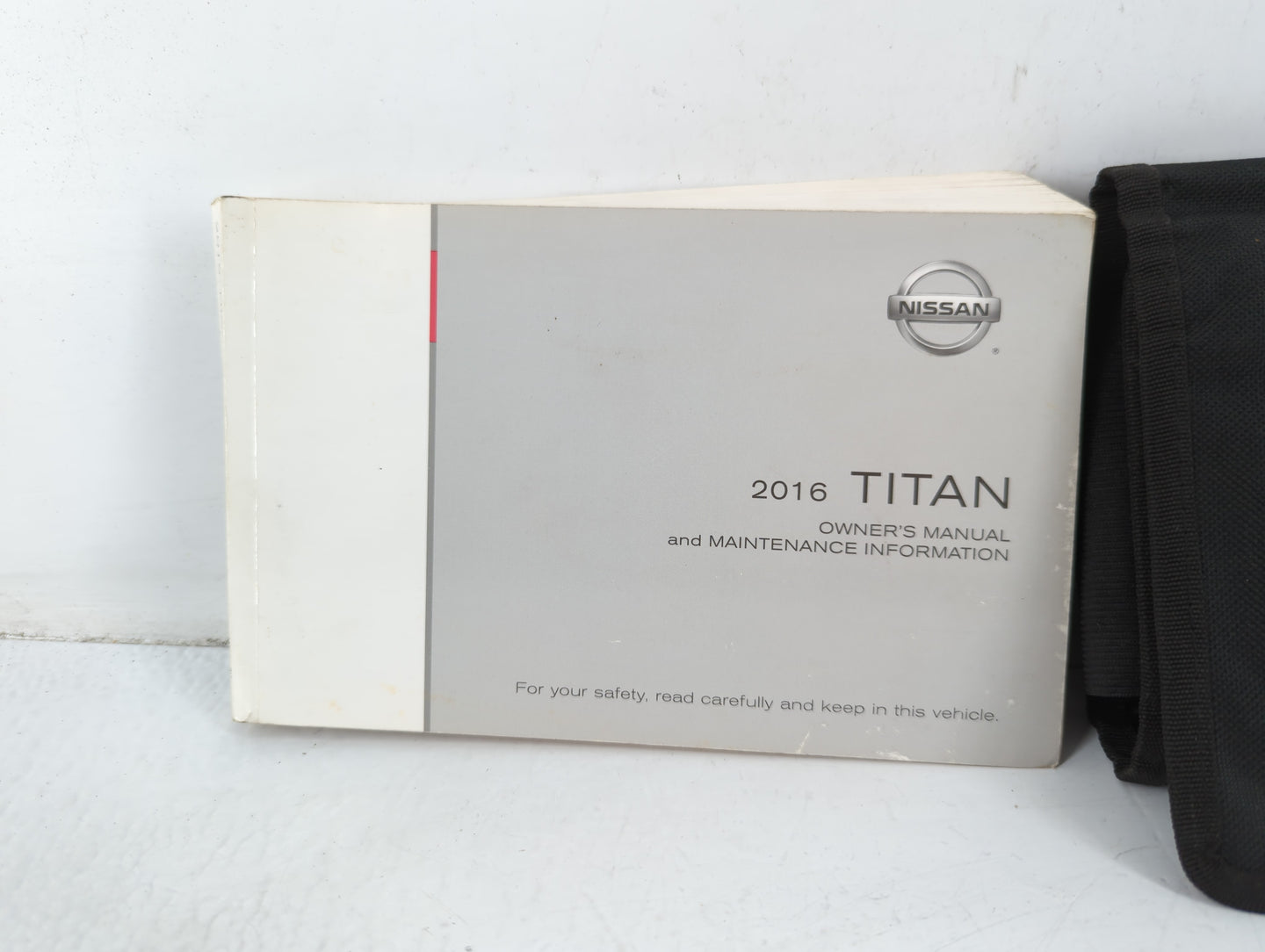 2016 Nissan Titan Owners Manual Book Guide OEM Used Auto Parts - Oemusedautoparts1.com
