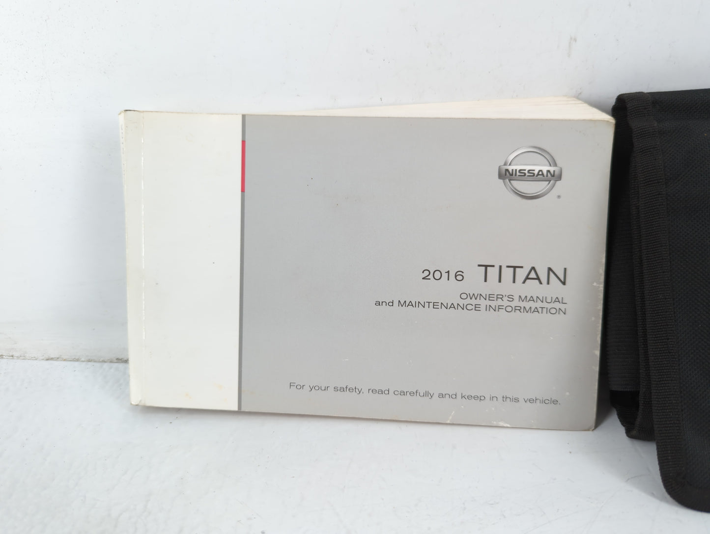 2016 Nissan Titan Owners Manual Book Guide OEM Used Auto Parts - Oemusedautoparts1.com