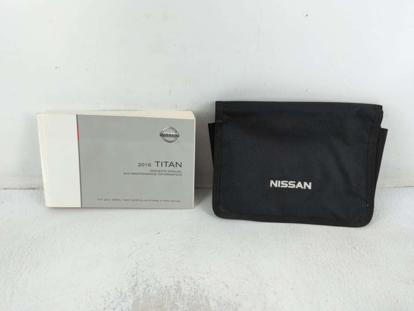 2016 Nissan Titan Owners Manual Book Guide OEM Used Auto Parts - Oemusedautoparts1.com