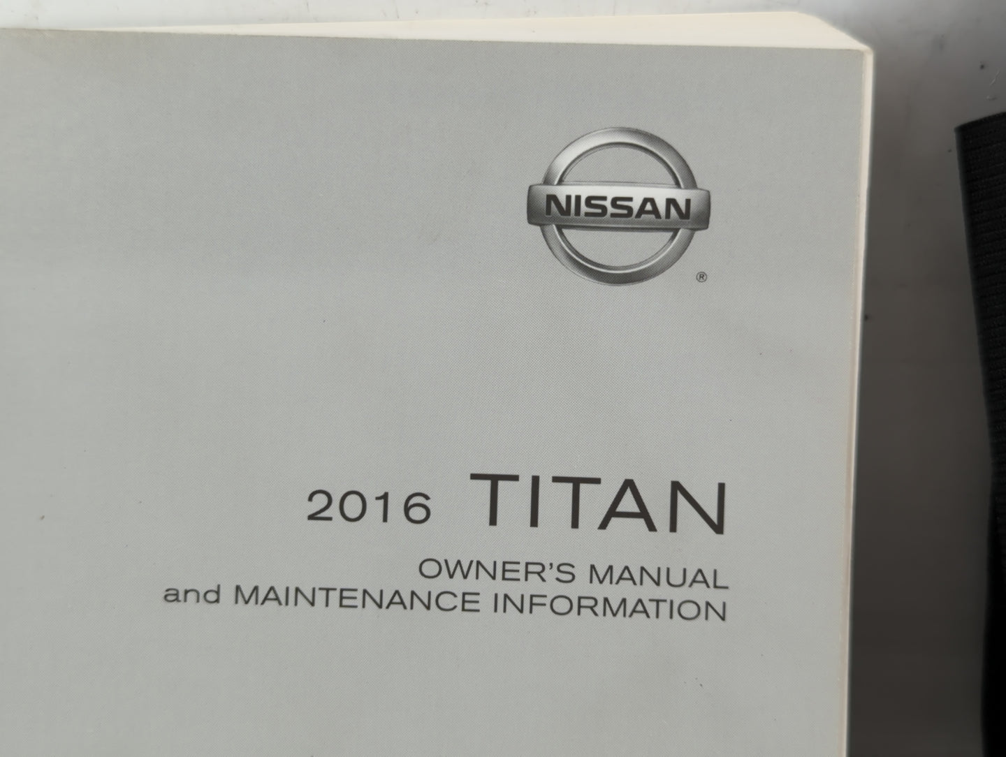 2016 Nissan Titan Owners Manual Book Guide OEM Used Auto Parts - Oemusedautoparts1.com