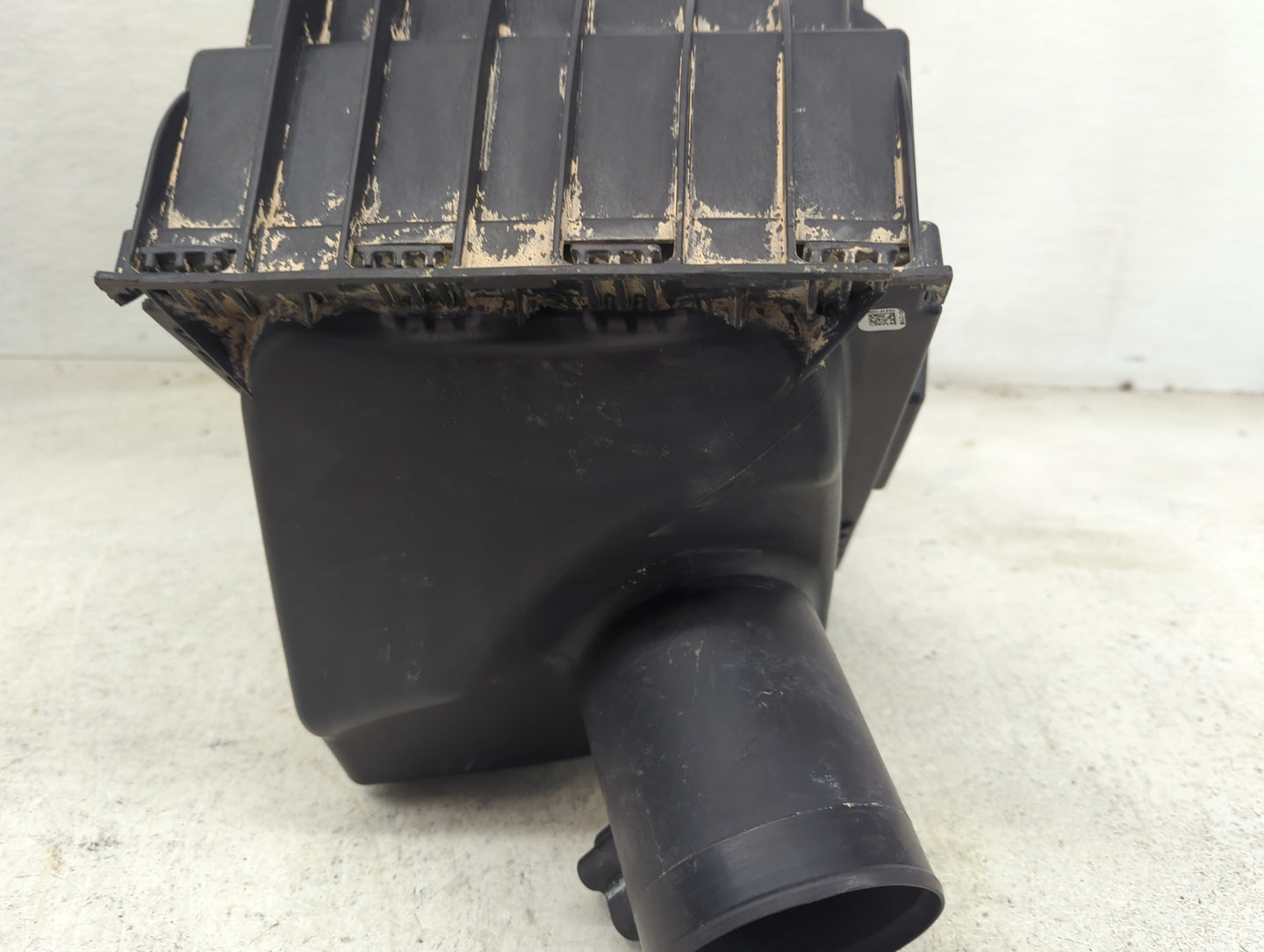 2016-2019 Nissan Titan Xd Air Cleaner Intake-duct Hose Tube - Oemusedautoparts1.com