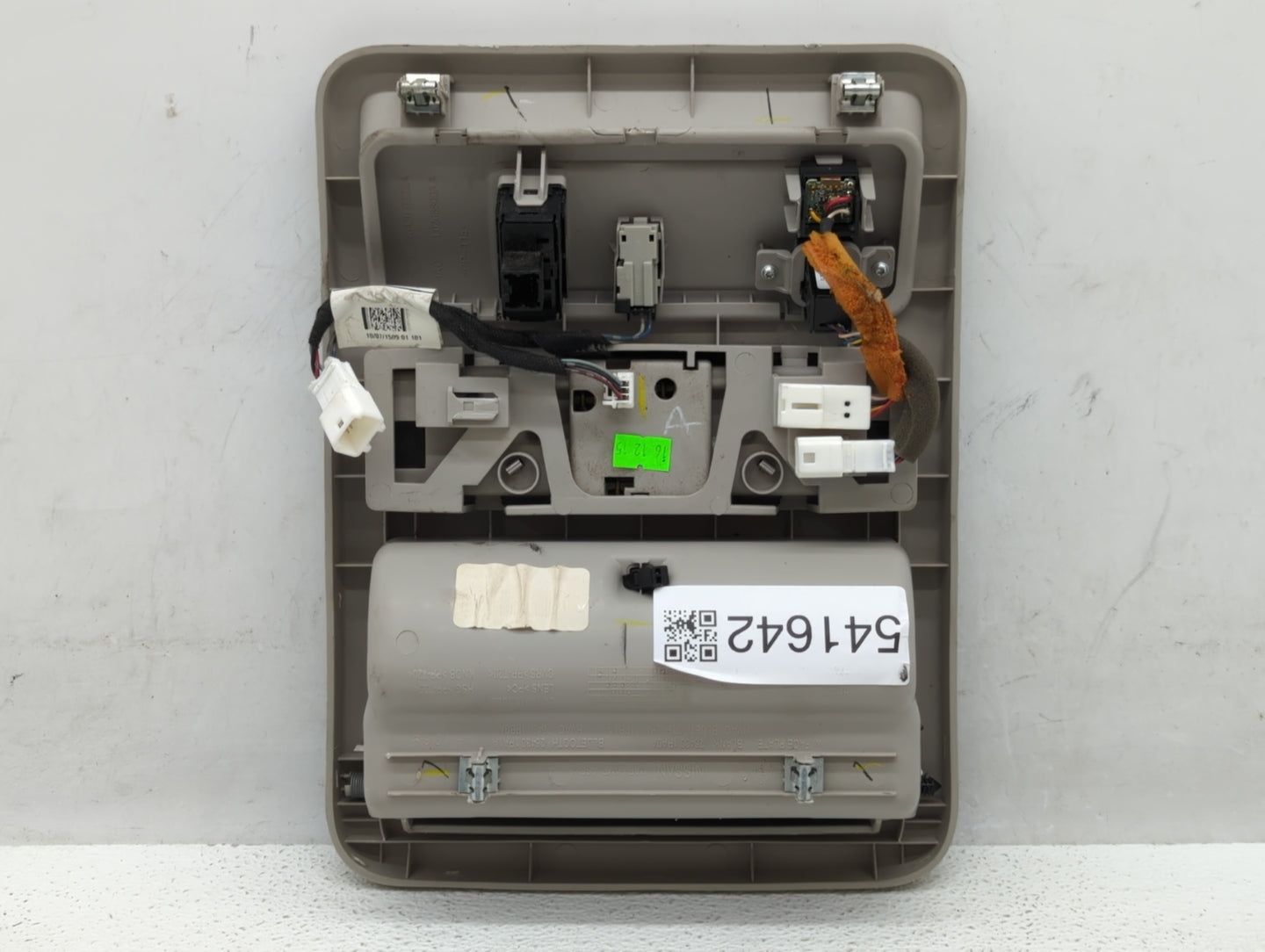 2016-2017 Nissan Titan Xd Center Floor Console P/N:5430 EZ32A Fits Fits 2016 2017 OEM Used Auto Parts - Oemusedautoparts1.co