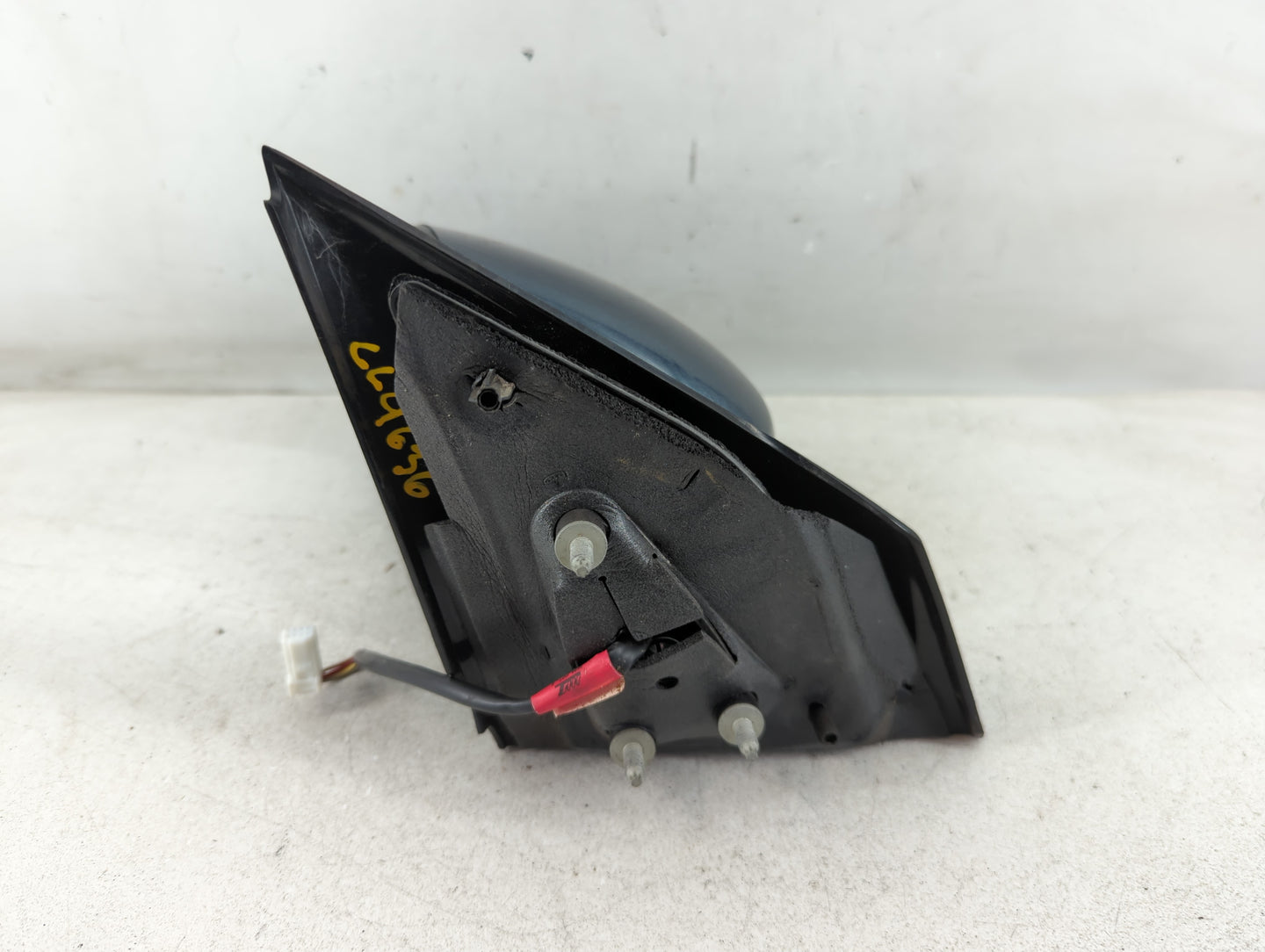 2015-2018 Nissan Versa Driver Side View Mirror - Left Door Mirror OEM Used - Oemusedautoparts1.com
