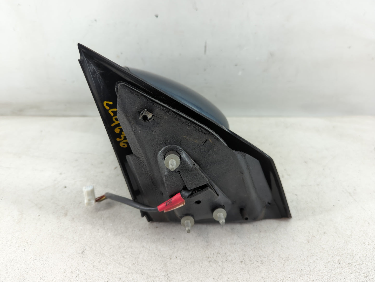 2015-2018 Nissan Versa Driver Side View Mirror - Left Door Mirror OEM Used - Oemusedautoparts1.com