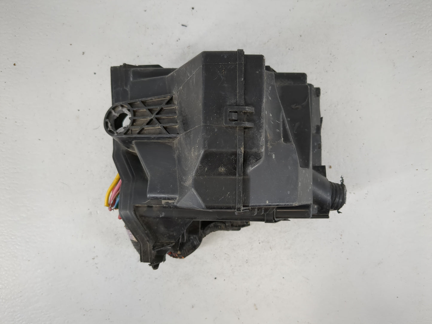 2013-2019 Nissan Versa Fusebox Fuse Box Panel Relay Module Fits Fits 2013 2014 2015 2016 2017 2018 2019 OEM Used Auto Parts 